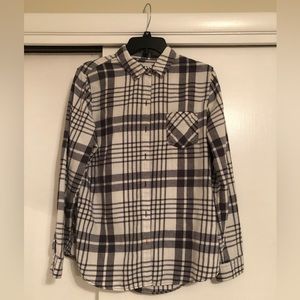 Women’s Field & Stream Flannel Shirt Size L
